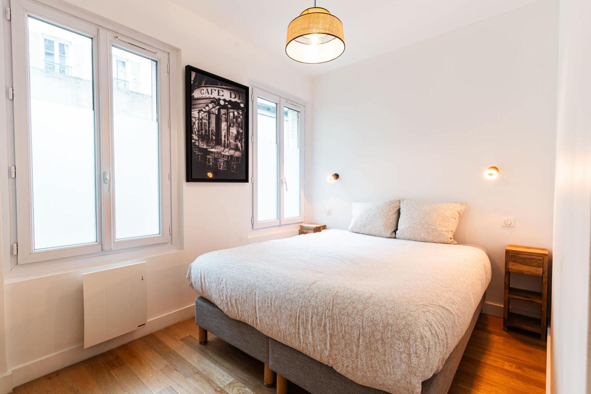 Loft 4 Bedroom Montmartre Pigalle Ac By Lcc Agency Paris Bagian luar foto